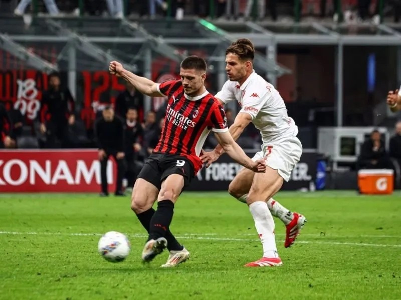 Soi kèo Ac Milan vs Fiorentina vòng 7 giải Serie A 3 soi-keo-ac-milan-vs-fiorentina-1h45-20-10-8